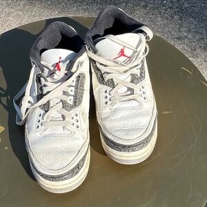 Nike Kids White and Black Sneakers